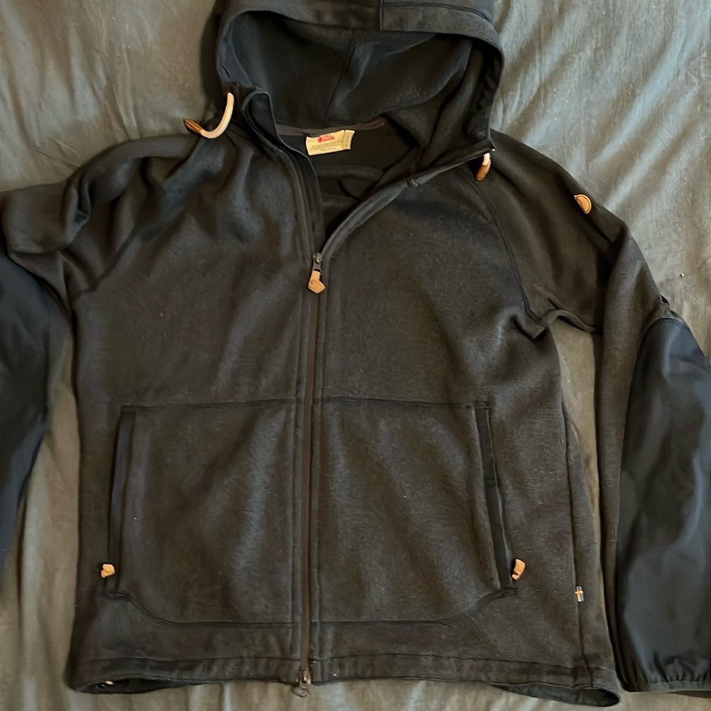 Fjallraven Ovik Fleece Hoodie - Men’s XL - (NWOT) - Navy